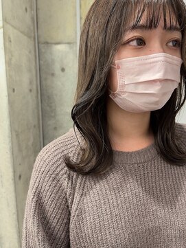 アルドラ(ALUDRA) くびれミディアム