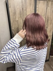 ココアベージュ/ツヤ髪スタイル/ハイトーンカラー/透明感カラー