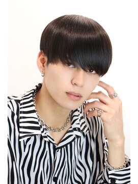 ネイビー(NAVY) ナチュラルマッシュ　サラサラ　王道　黒髪　ナチュラル