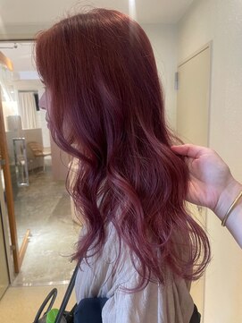 ユッカ 梅田(YUCCA) 【 YUCCA 】大人可愛い/チェリーレッド/ウェーブ巻き