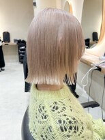 ヒビヲ(HIBIO)&nbsp;ハイトーンボブダブルカラーミルクティーベージュピンクベージュ