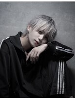 シン(syn)&nbsp;ショートウルフマッシュ