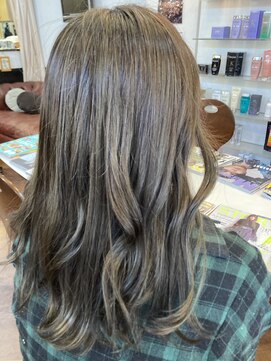 シャンプーボーイアネックス(SHAMPOO BOY Annex) 暗髪オリーブアッシュカラー