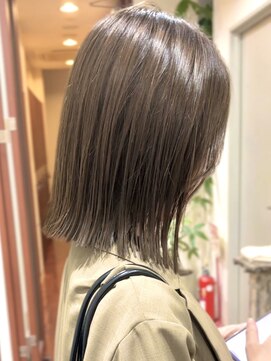 キアラ(Kchiara) ブリーチなし透明感大人ボブKchiara福岡奥野大成