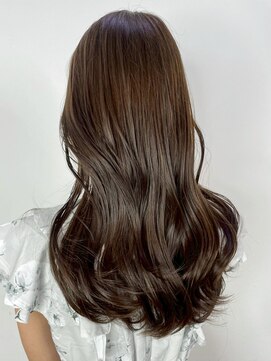 顔周りレイヤーロングおくれ毛韓国ヘアグレージュ_ba565442