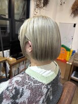 ロウスリー(Lowsly)&nbsp;ダブルブリーチ　ミルクティーベージュボブ　20代30代４０代