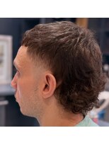 フランクスバーバー アンド ビアークラブ(FRANK'S BARBER and BEER CLUB)&nbsp;MEN’S HAIR/サーフカール/刈り上げセンターパート/有楽町