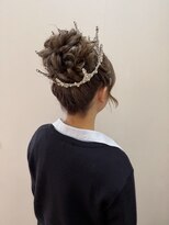 アカネ(Akane)&nbsp;卒業式ヘアセット　卒業式アレンジ　10代