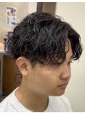 刈り上げセンターパート/波巻きツイストスパイラル/円町