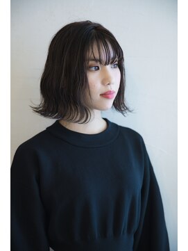 レバラディンズドゥミラー(Les Baladins du Miroir) 【バラディンズ】外はねミディボブ×ダークブルージュ