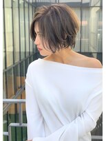 トルネード(TORNADO)&nbsp;前下がりショートボブハイライトチョコレート