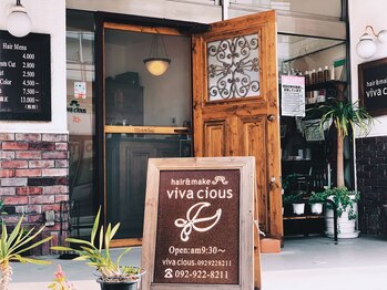 Viva cious 二日市店【ヴィヴァーシャス】