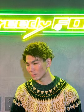 グリーディーフォックス 代々木(Greedy FOX) 韓国マッシュ/センタ-パ-ト/ツイストスパイラル/スキンフェード