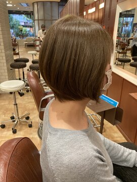 ジュール ドゥJour doux ディレクター今嶋 イノアカラーで大人のツヤカラー