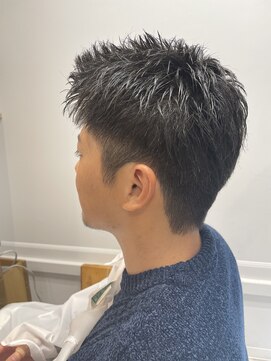 ロエネ(LOENE) 【ルイstyle】黒髪ベリーショートでクールに♪