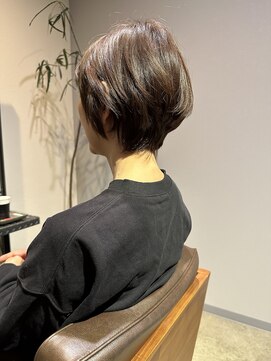 ワ ヘアー(wa-hair) 大人ショートひし形首長ショートボブ/グレージュ髪質改善/くせ毛