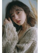 ラナ 新宿(lana)&nbsp;ミディアムレイヤー/顔まわり/ワイドバング/【lana hair 新宿】