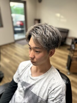 リンク(Link) グレイ系カラー アップバング