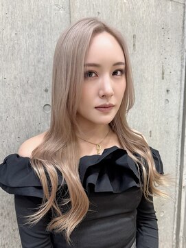 サンク 原宿 表参道(cinq) ★ミディアムレイヤーカット長めボブミルクティーベージュカラー