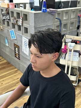 スウェル 千葉店(Swell) フェザーショート×テーパーフェード