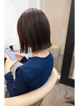 日々 大阪梅田(Hibi) ショコラグレージュ大人ボブ30代40代