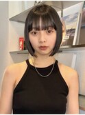 首が綺麗に見える前下がりボブ