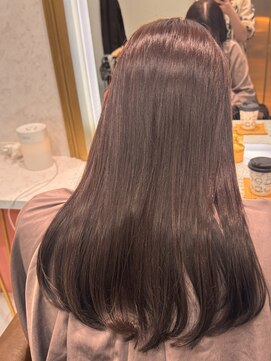 ザトエル 栄(THE TOEL) 艶と透明感たっぷりラベージュ