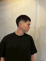 ビーバイエイトジェンツ(Bee by EIGHT GENTS)&nbsp;波巻きツイストスパイラル/リバースセンターパート/心斎橋