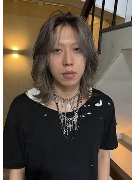 マーシー(MAAAAAC) ルーツカラー【シルバー×ブラック】 メンズミディアムレイヤー