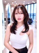 アンスリウム 箕面萱野(Anthurium)&nbsp;ミディアムレイヤー/大人可愛い/髪質改善/シースルーバング