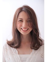 ソーホー ニューヨーク シズオカ(SOHO newyork SHIZUOKA) 斜めバングで大人綺麗なナチュラルロング