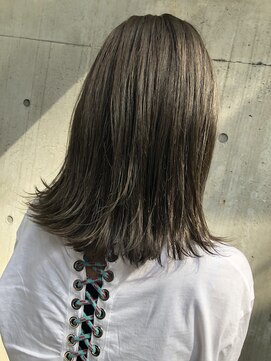 メリー(merry craftsman's factory) 外ハネ透け感グレージュka