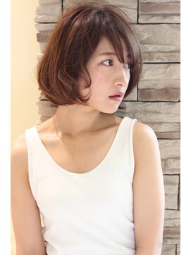 レウナ 外苑前(Reuna) 【30代・40代】大人の女性に人気ニュアンスパーマボブ