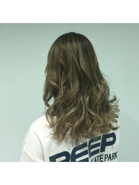 ソーホー 八日市店(SOHO) 3Dカラー × マットベージュ