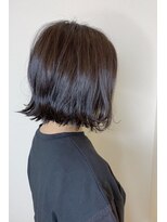 モルニ(MORNI)&nbsp;アッシュグレー_マロンベージュ Aラインボブ かきあげ