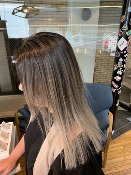 ラフ 難波店(LAFF) #黒髪#ボブルフ#ネビージュ#小顔#ワンレン