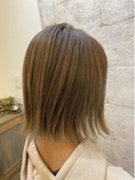 シエル(4el) ミルクティーグレージュ×ロブ