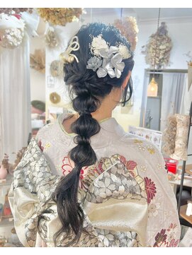 アミュー(amiu) 成人式ヘアセット、着付け