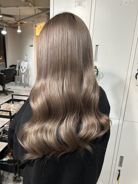 ラフ 難波店(LAFF) #黒髪#ボブルフ#ネビージュ#小顔#ワンレン