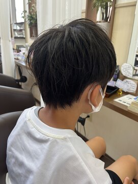 コアフィールフィス(COIFFURE fils) 《見附　今町》学生　メンズ　カット　ナチュラルショート