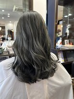 美容室 夢先案内&nbsp;フルブリーチ＋オリーブベージュ