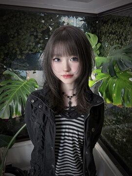 キイ 原宿 表参道(K.e.y) シャギーレイヤー／レイヤーカット／ウルフ/ハイトーンレイヤー