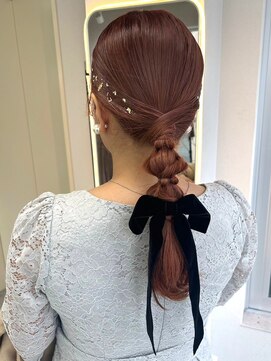 ロイオブジゼル(roi of GiseL) 編みおろしポニー ローポニー タイトヘア 同窓会 結婚式