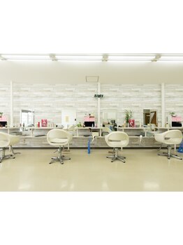 ≪リーズナブル×高技術≫お手軽に身だしなみを整えられる、忙しいあなたの味方になるサロンです☆