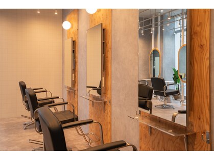 アグ ヘアー スタッグ 宇都宮城東店(Agu hair stag)の写真