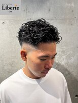 リベルテ グリット(Liberte Grit)&nbsp;ツーブロックフェード極道パーマカールパーマワイルド