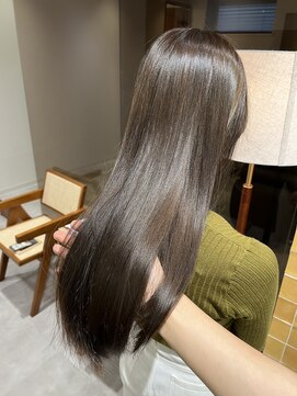 ジーナ 吉祥寺(Zina) 【小檜山 裕貴】オリーブグレージュ