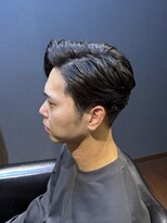 ビーダンディー(Bee dandy) ビジネスフォーマル ツーブロックショート 七三ニュアンスパーマ