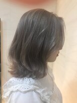 アージェガーデン(AGEE GARDEN) ペールグレージュ/ダブルカラー/ブリーチオンカラー