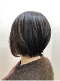 ツヤふわ前下がりショート